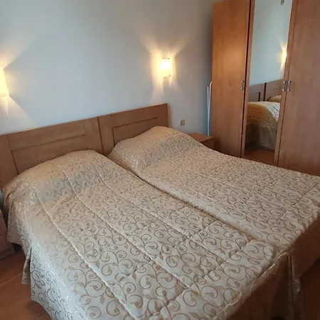 아파트 Panorama Dreams - - Furnished With A Terrace And A Sea View 스베티 블라스